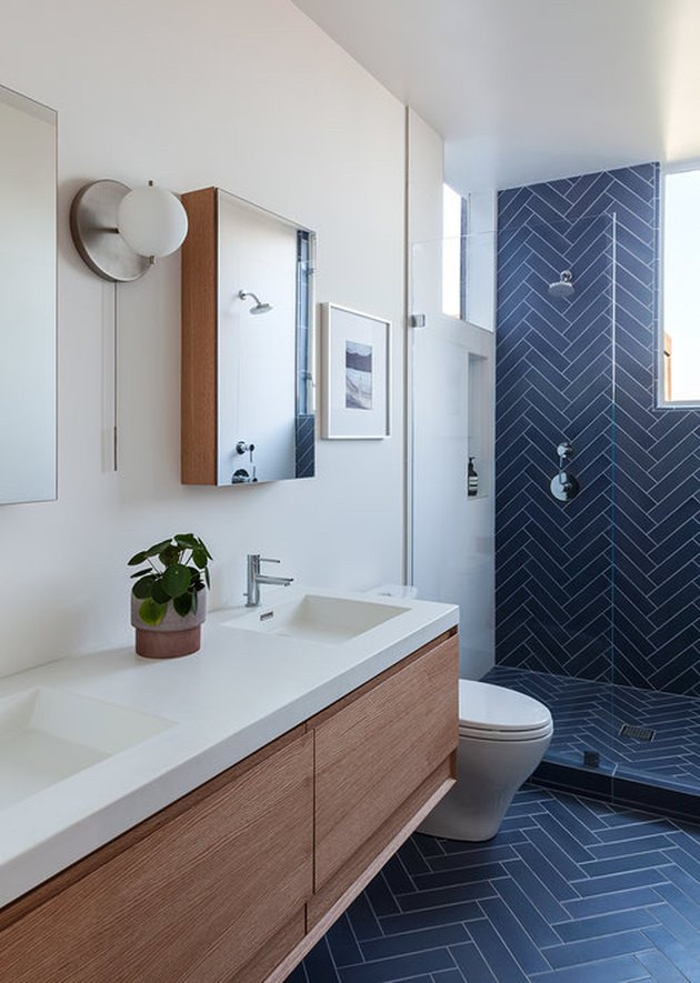 Navy Blue Bathroom Tiles
 9 Bathroom Ceramic Tile Ideas for Your Walls