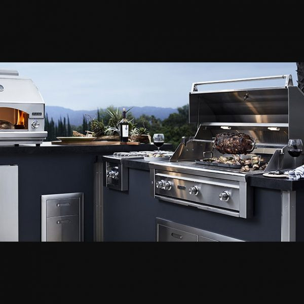 Nyc Fireplaces &amp; Outdoor Kitchens
 Lynx Professional NYC Fireplaces & Outdoor Kitchens