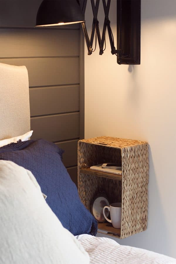 Organizing Your Bedroom
 12 Ways You Can Organize Your Small Bedroom on a Small Bud