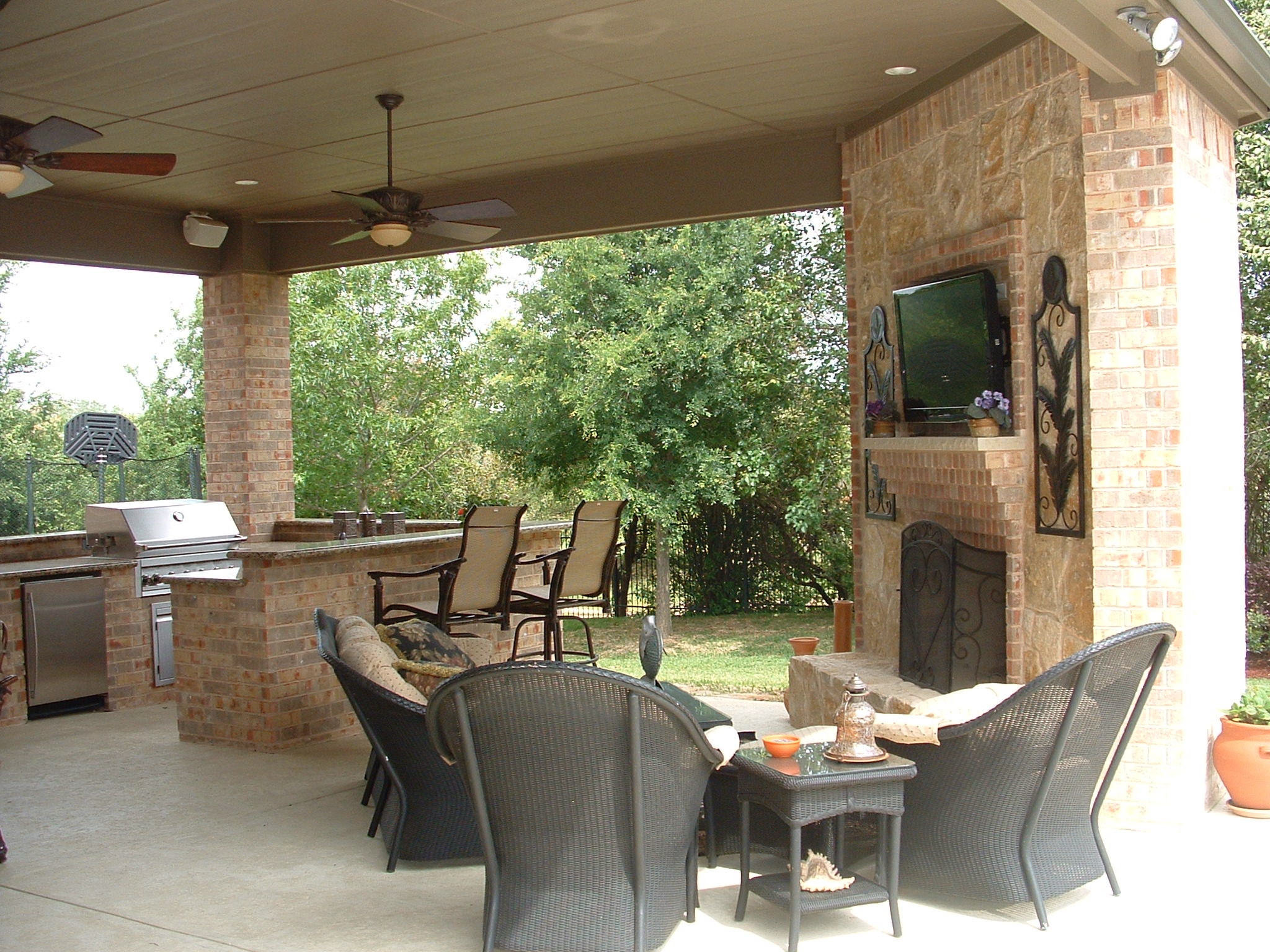 Outdoor Kitchen And Fireplace Ideas
 Outdoor Kitchen Design How to Design Outdoor Kitchen