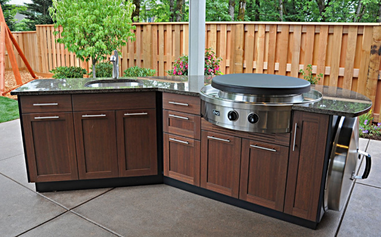 Outdoor Kitchen Cabinets Lowes
 Lowes Outdoor Kitchen Cabinets