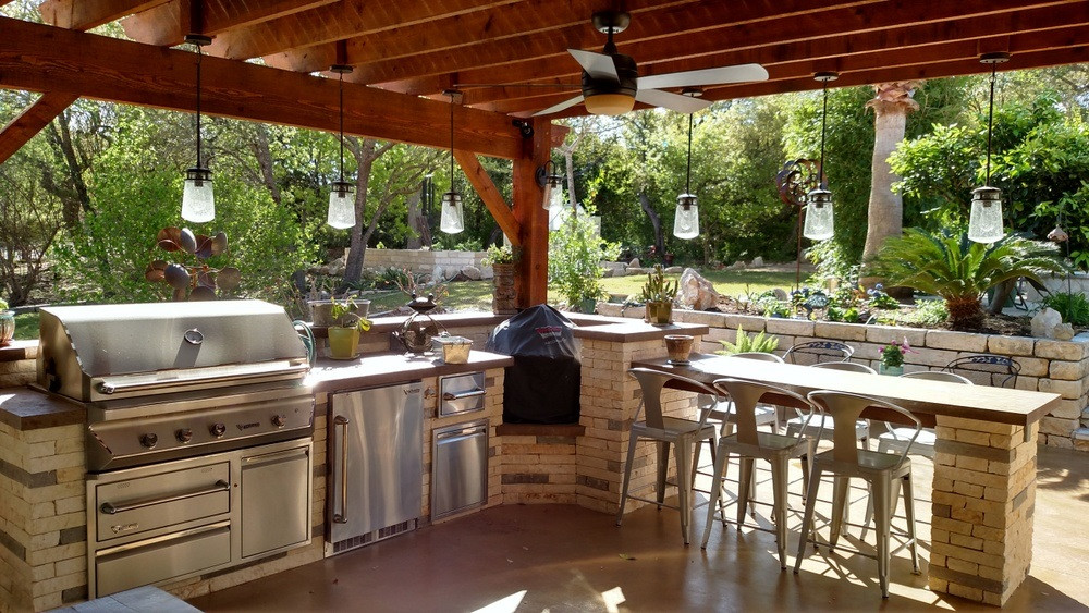 Outdoor Kitchen Deck
 Austin outdoor bar