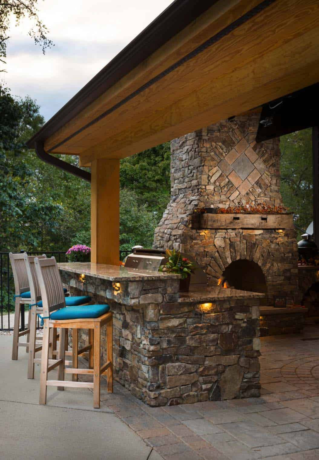 Outdoor Kitchen Designs With Fireplace
 20 Spectacular outdoor kitchens with bars for entertaining