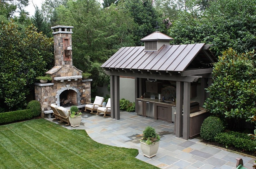 Outdoor Kitchen With Fireplace
 Designing the Perfect Outdoor Kitchen