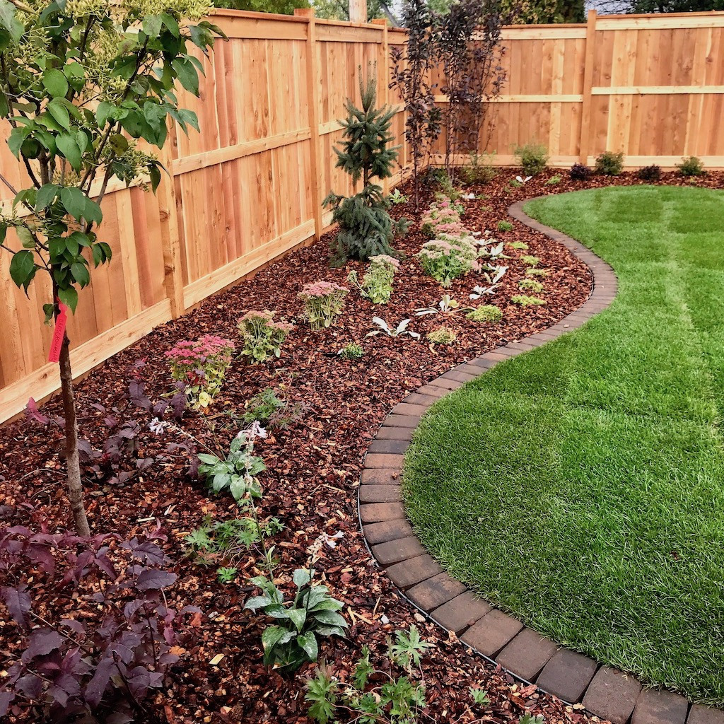 Outdoor Landscape Borders
 Landscape Borders and Beds Landscaping pany