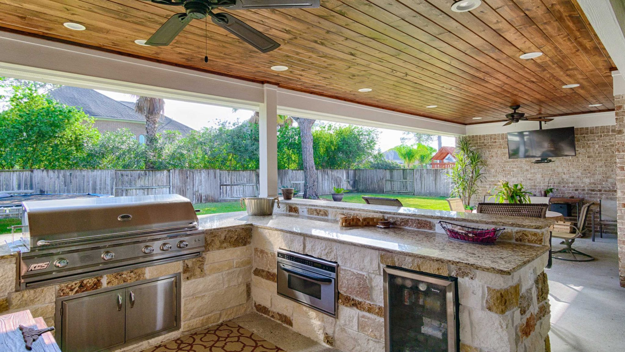Outdoor Patio Kitchen Designs
 The Woodlands Outdoor Kitchen & Covered Patio Construction