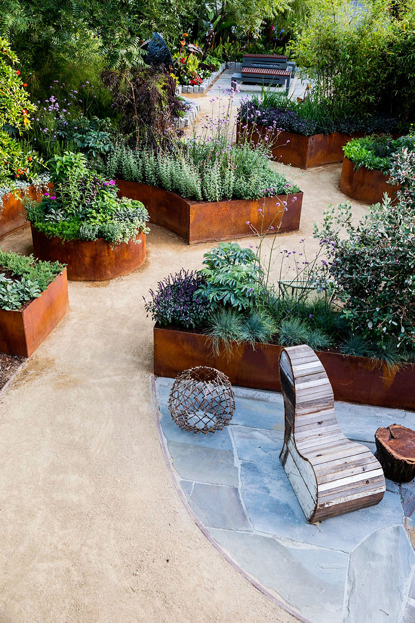 Patio Landscape Ideas
 Small Backyard Ideas for an Edible Garden Sunset Magazine