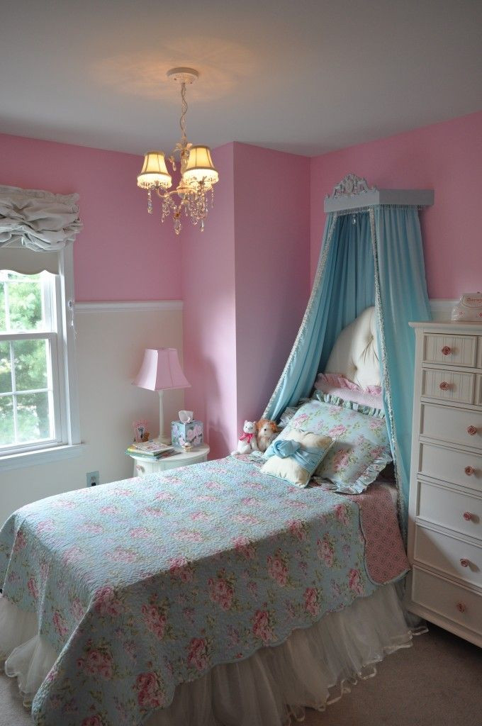 Pink And Blue Kids Room
 26 best images about Pink and Blue room on Pinterest
