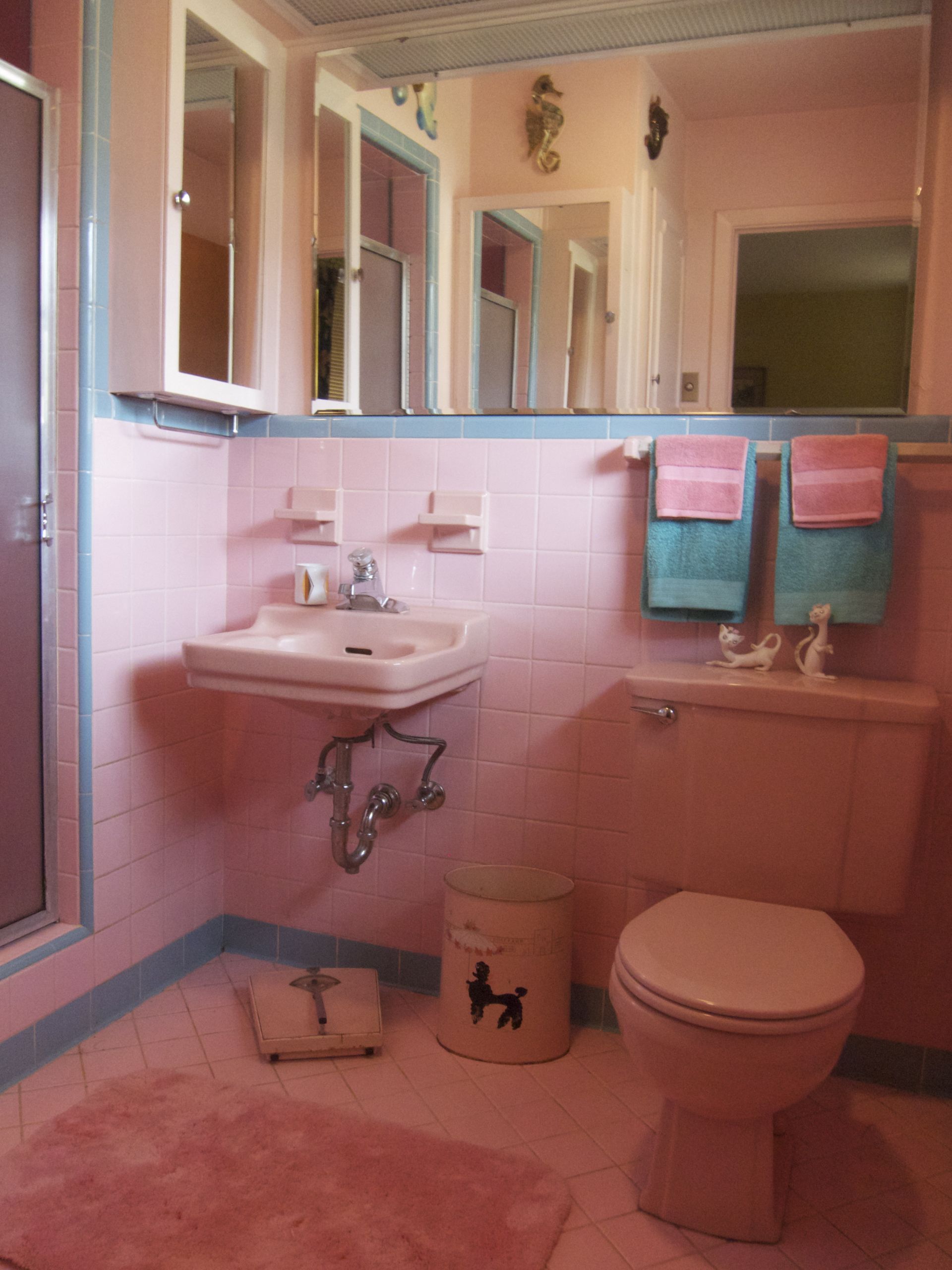 Pink Bathroom Decor
 e More Pink Bathroom Saved – Betty Crafter