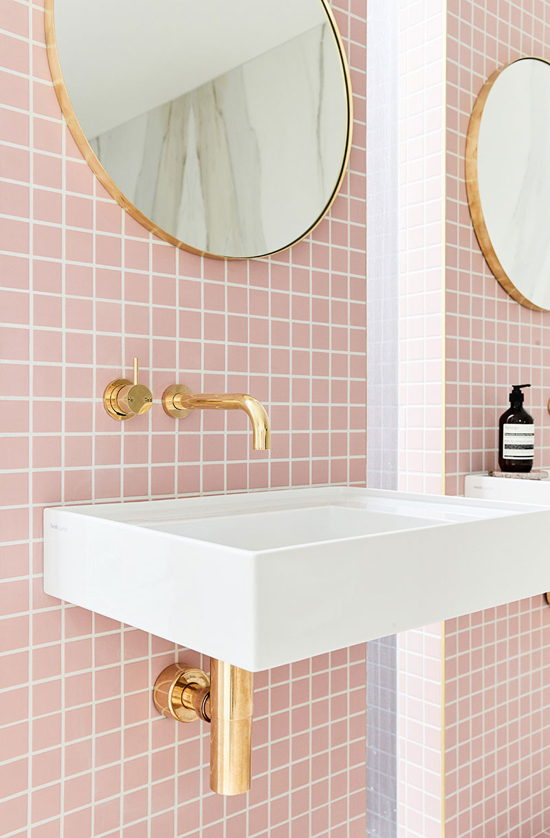 Pink Tile Bathroom Decorating Ideas
 15 Amazing Pink Tiled Bathrooms Apartment Number 4