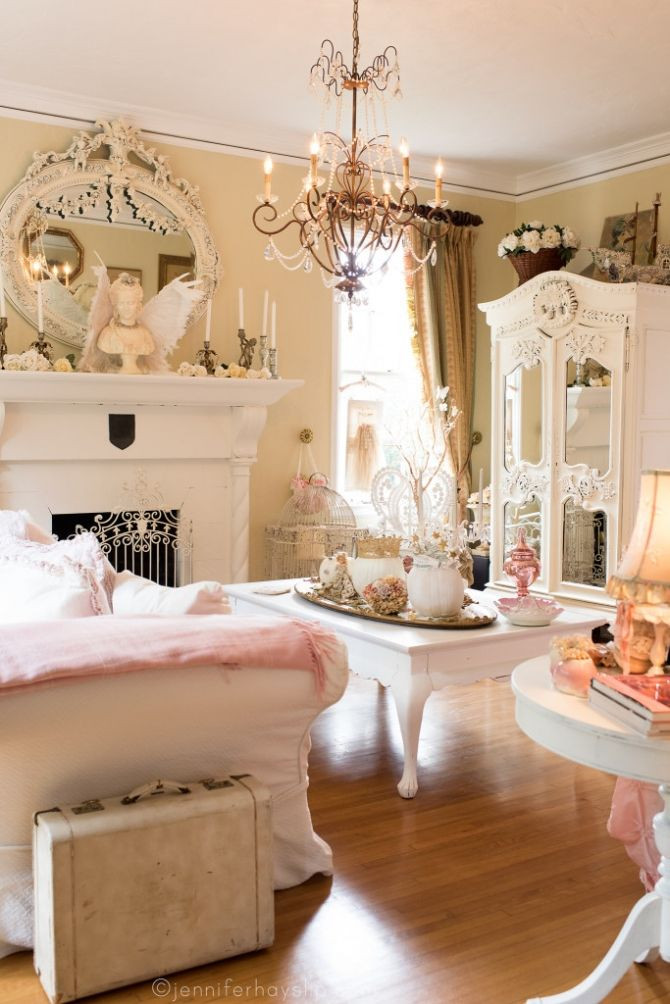 Pinterest Shabby Chic Bedrooms
 2313 best shabby chic decorating ideas images on Pinterest