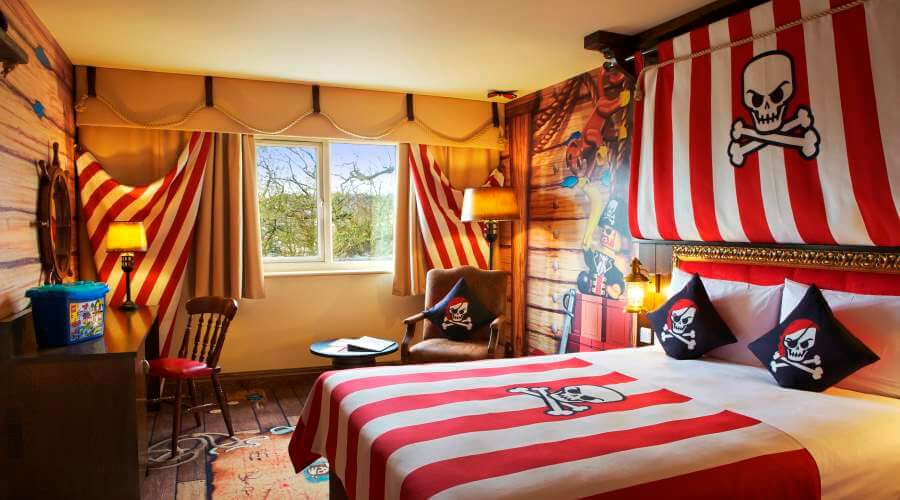 Pirate Bedroom Decor
 8 Fun Pirate Themed Bedroom Designs For Kids s