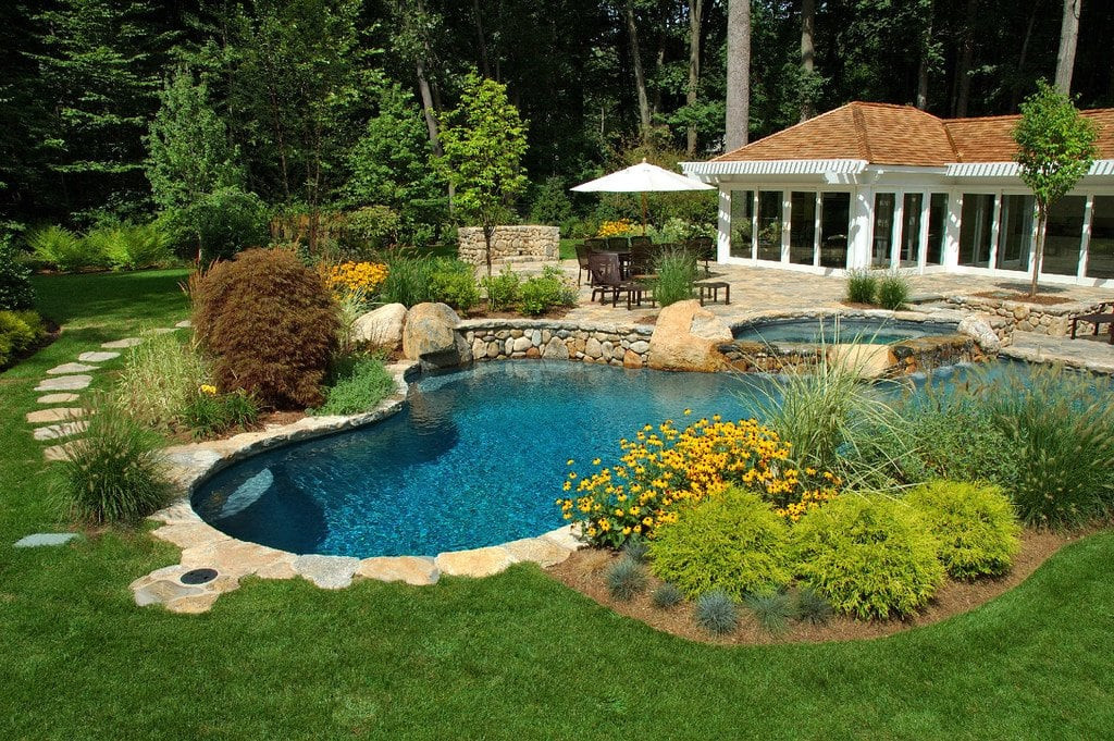 Pool Landscapes Designs
 Pool Landscaping Ideas