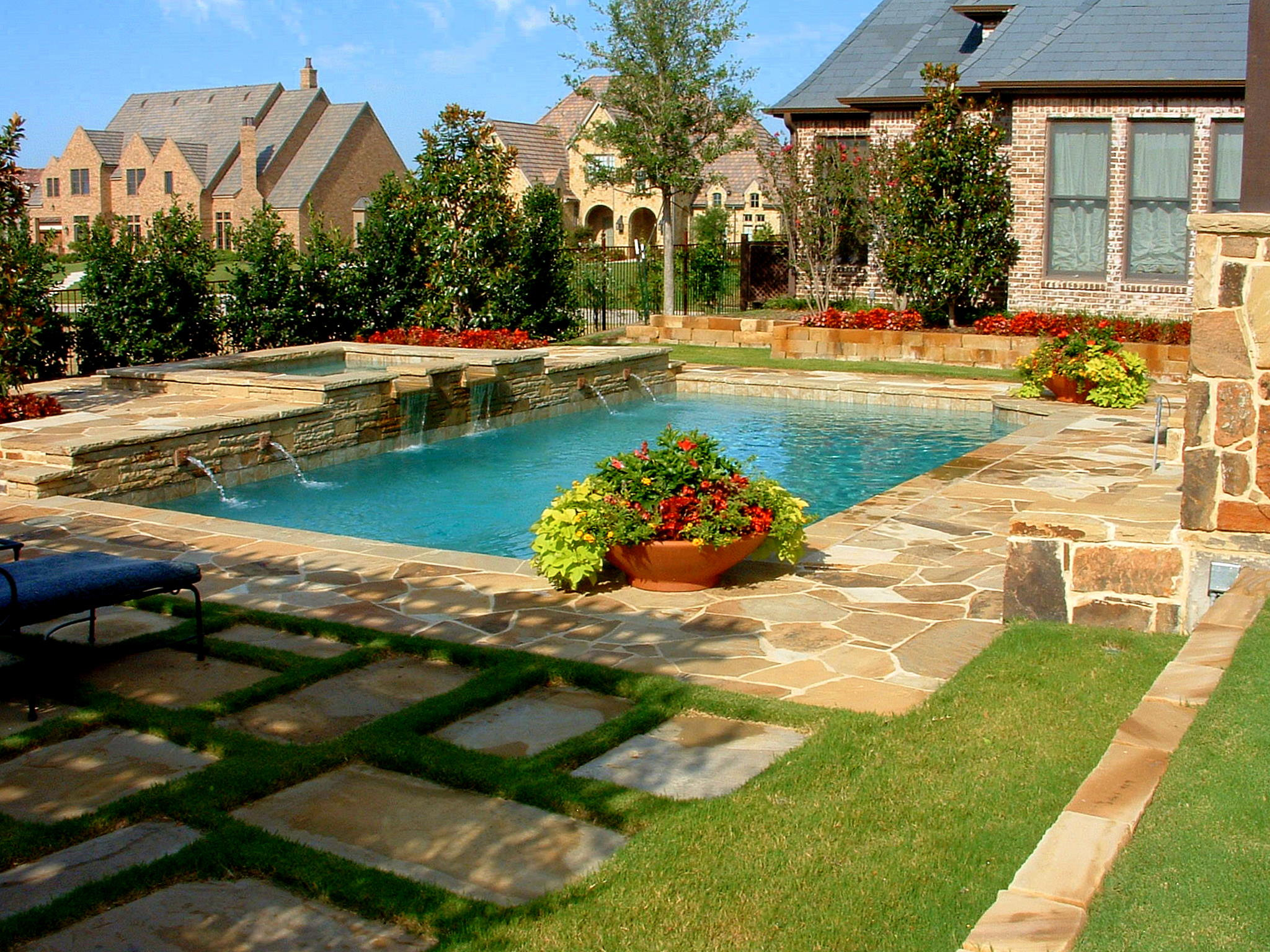 Pool Landscapes Designs
 Backyard Landscaping Ideas Swimming Pool Design