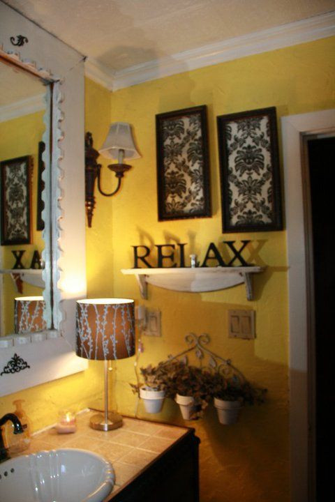 Red And Brown Bathroom Decor
 BLACK AND YELLOW BATHROOM The blak will tone done the