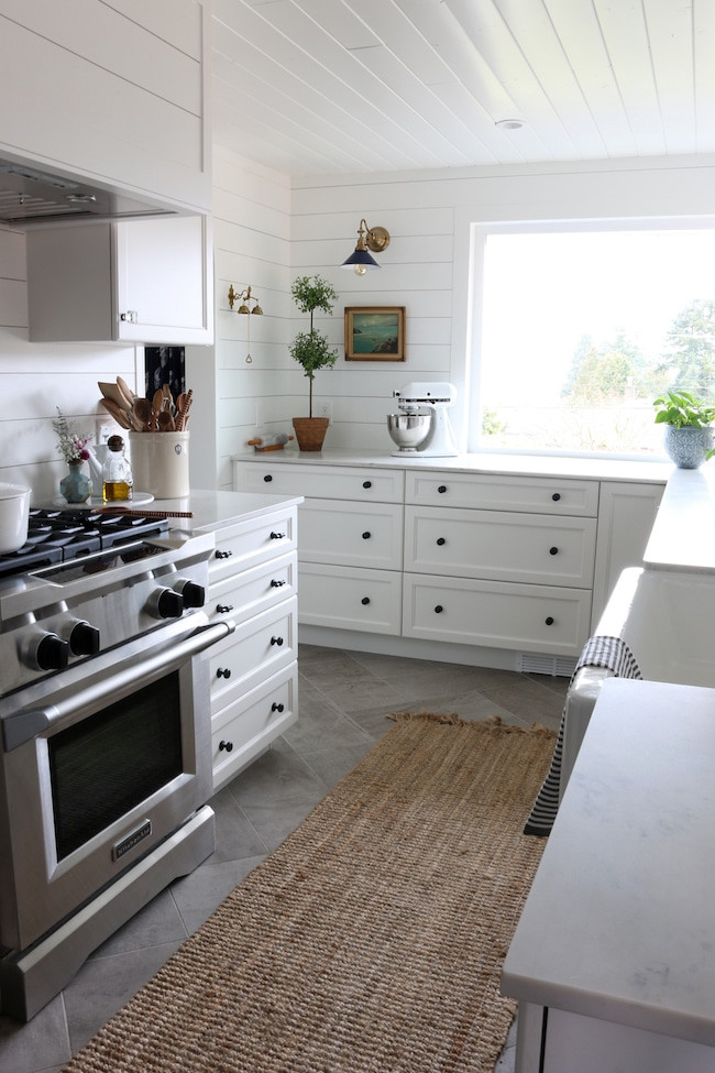 Remodel A Small Kitchen
 Small Kitchen Remodel Reveal