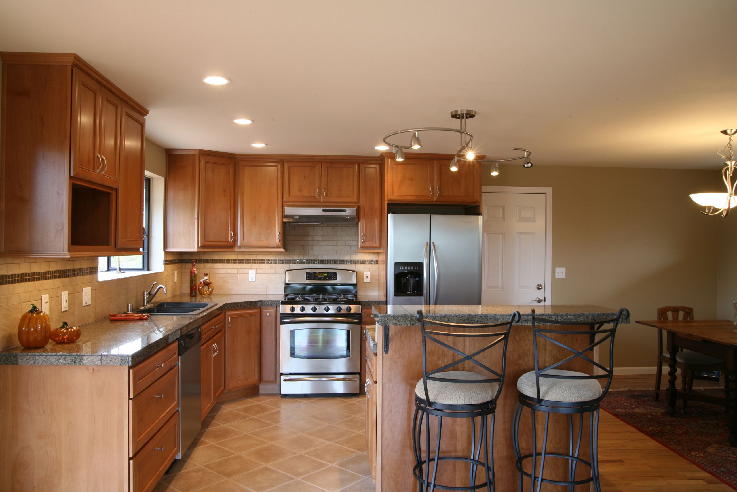 Remodeling Your Kitchen
 Add value to your home with Upscale Kitchen Remodeling