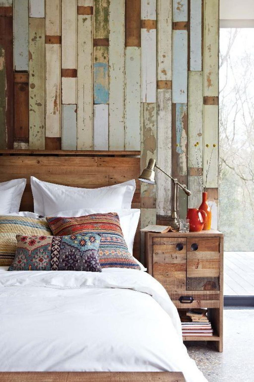 Rustic Bedroom Designs
 30 Rustic Bedroom Designs To Give Your Home Country Look