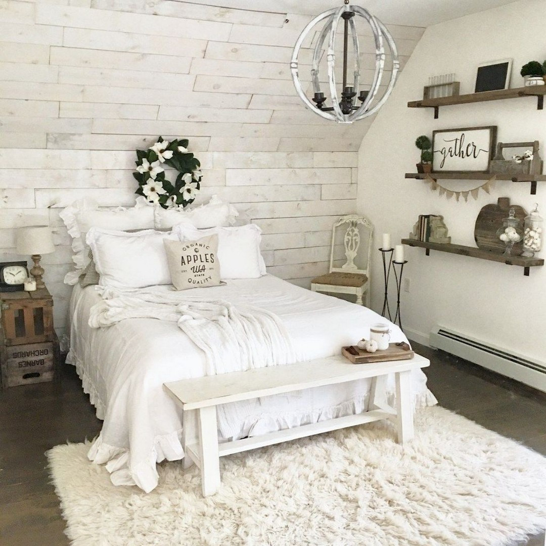 Rustic Farmhouse Bedroom
 Gorgeous Rustic Farmhouse Bedrooms to Manage in Your
