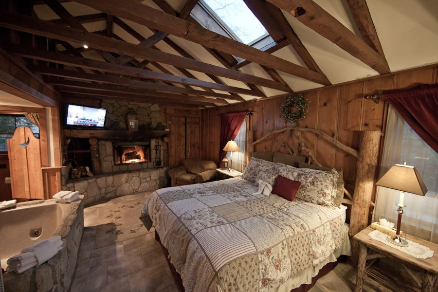 Rustic Romantic Bedroom
 Rustic Romance our most popular romantic cabin
