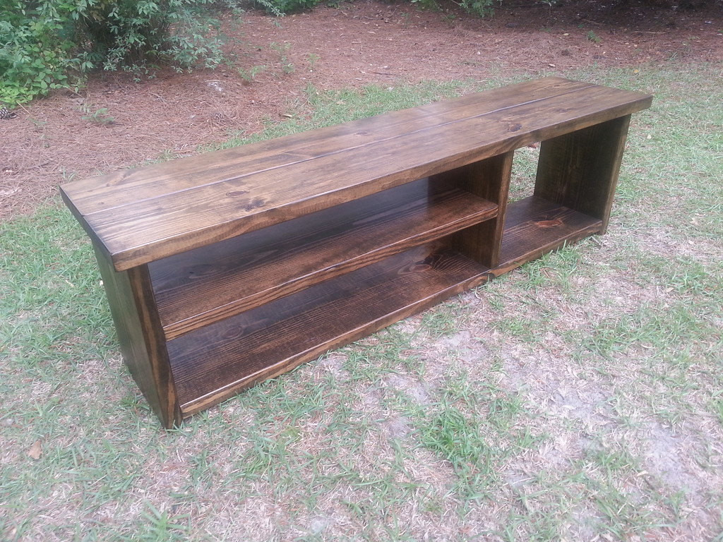 Rustic Wood Storage Bench
 Coastal Oak Designs