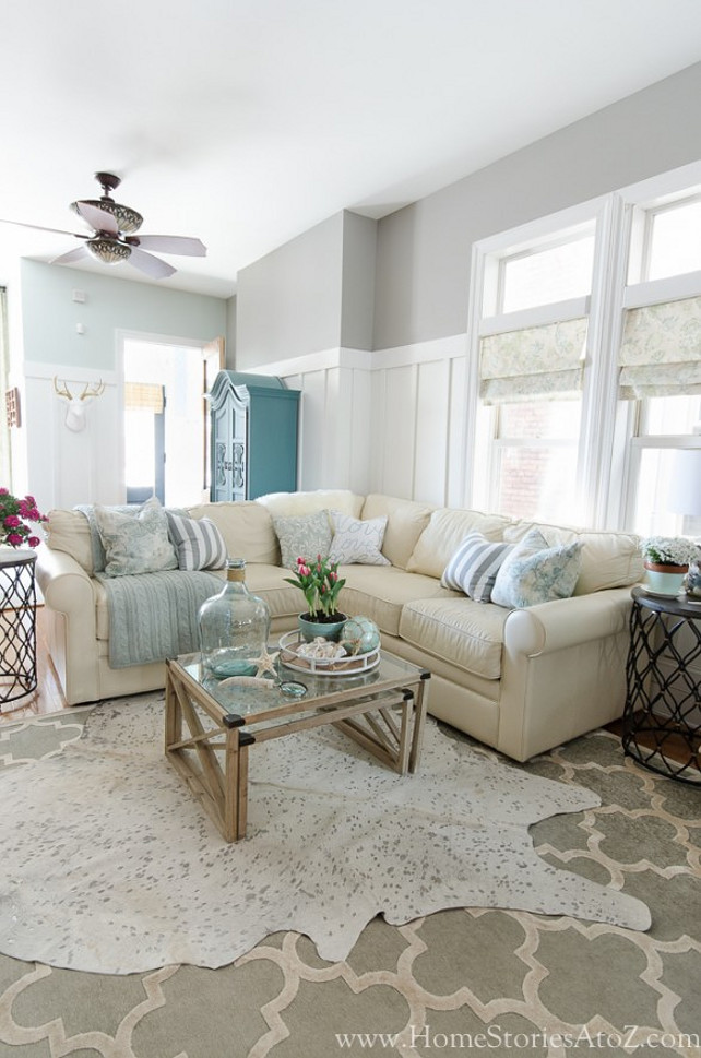 Sea Salt Paint Living Room
 Interior and Home Exterior Paint Color Ideas Home Bunch