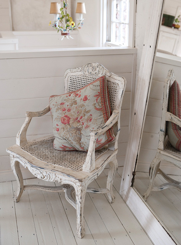 Shabby Chic Bedroom Chair
 shabby chic Archives Panda s House 27 interior