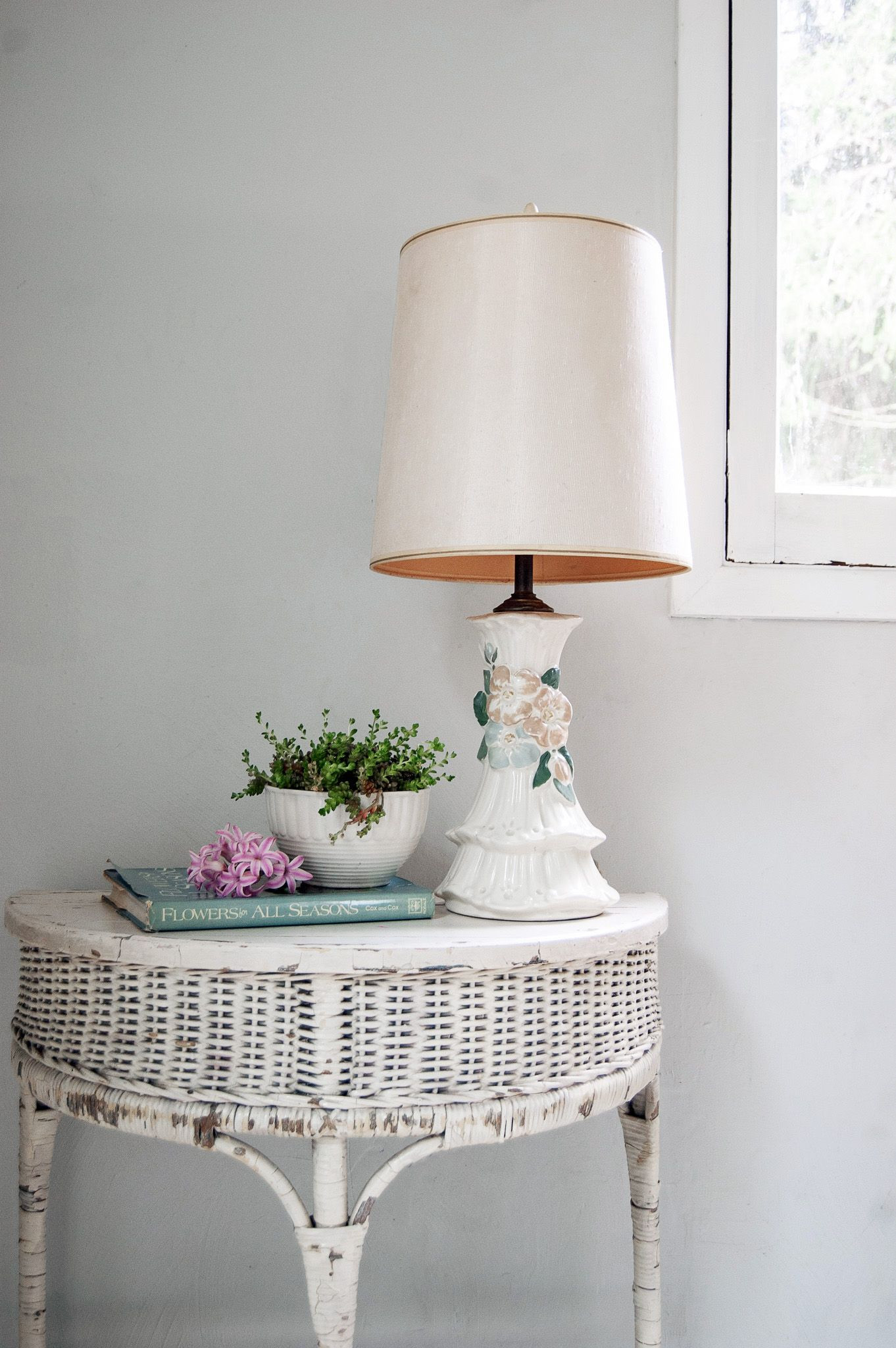 Shabby Chic Bedroom Lamps
 Romantic White Table Lamp Girls Bedroom Lamp Shabby Chic