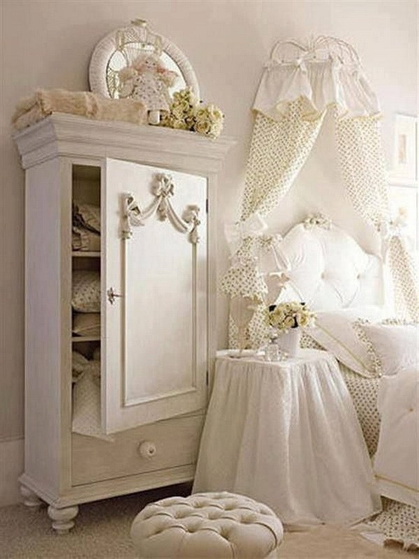 Shabby Chic Girls Bedroom
 33 Cute And Simple Shabby Chic Bedroom Decorating Ideas