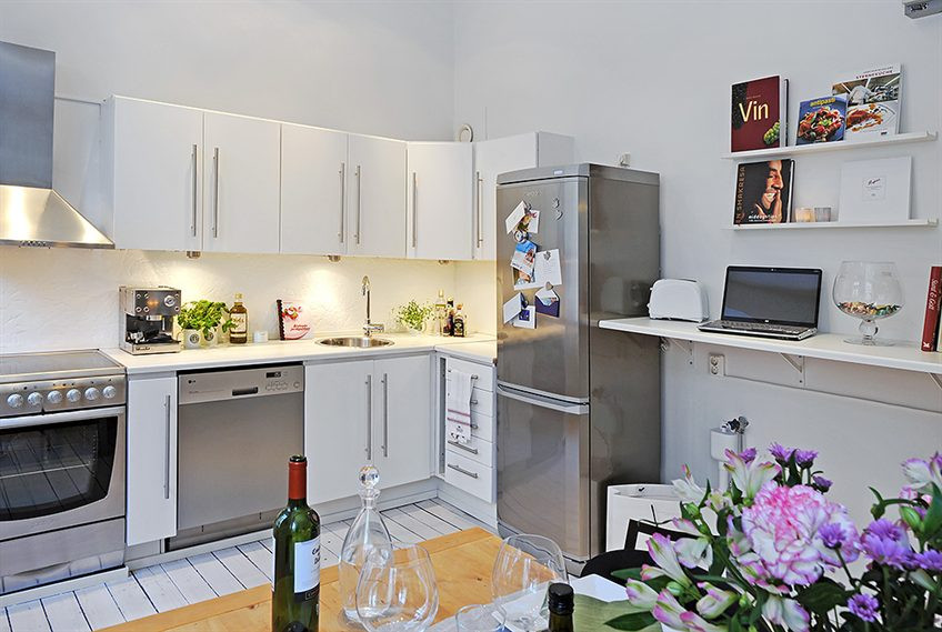 Small Apartment Kitchen Design Ideas
 How to decorate a small kitchen – San Francisco Home Decor