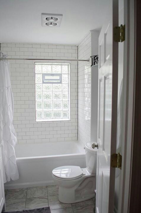 Small Bathroom Window Ideas
 Creative Window Treatment Ideas for Your Bathroom