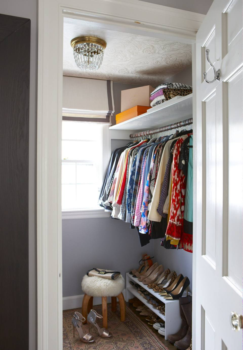 Small Bedroom Closet
 21 Best Small Walk in Closet Storage Ideas for Bedrooms