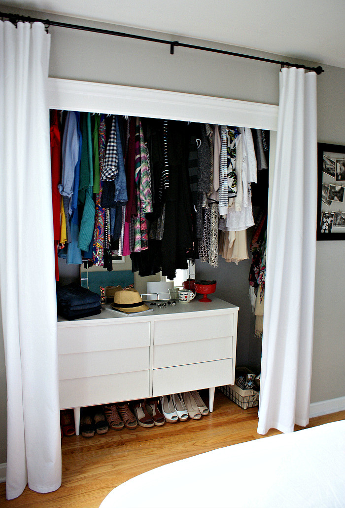 Small Bedroom Closet
 13 Brilliant Organization Ideas For Your Closets