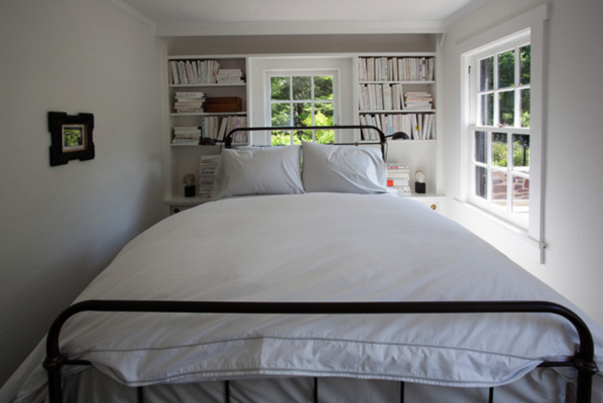 Small Bedroom Dimensions
 Staging small bedrooms to sell your house