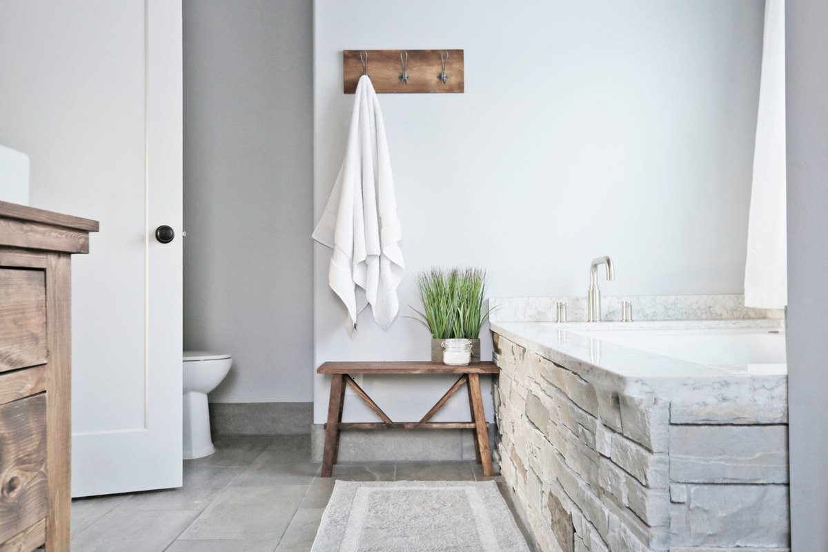 Small Bench For Bathroom
 Ana White