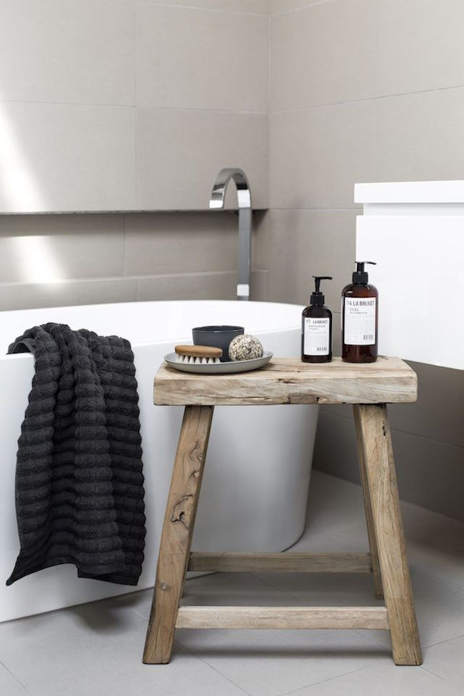 Small Bench For Bathroom
 25 Bathroom Bench and Stool Ideas for Serene Seated