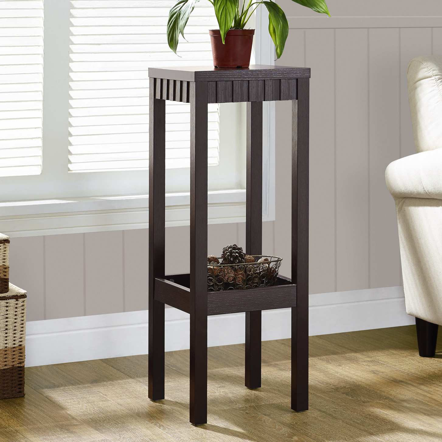 Small Corner Table For Bathroom
 Perfect Small Bathroom Accent Tables For Storage Towels