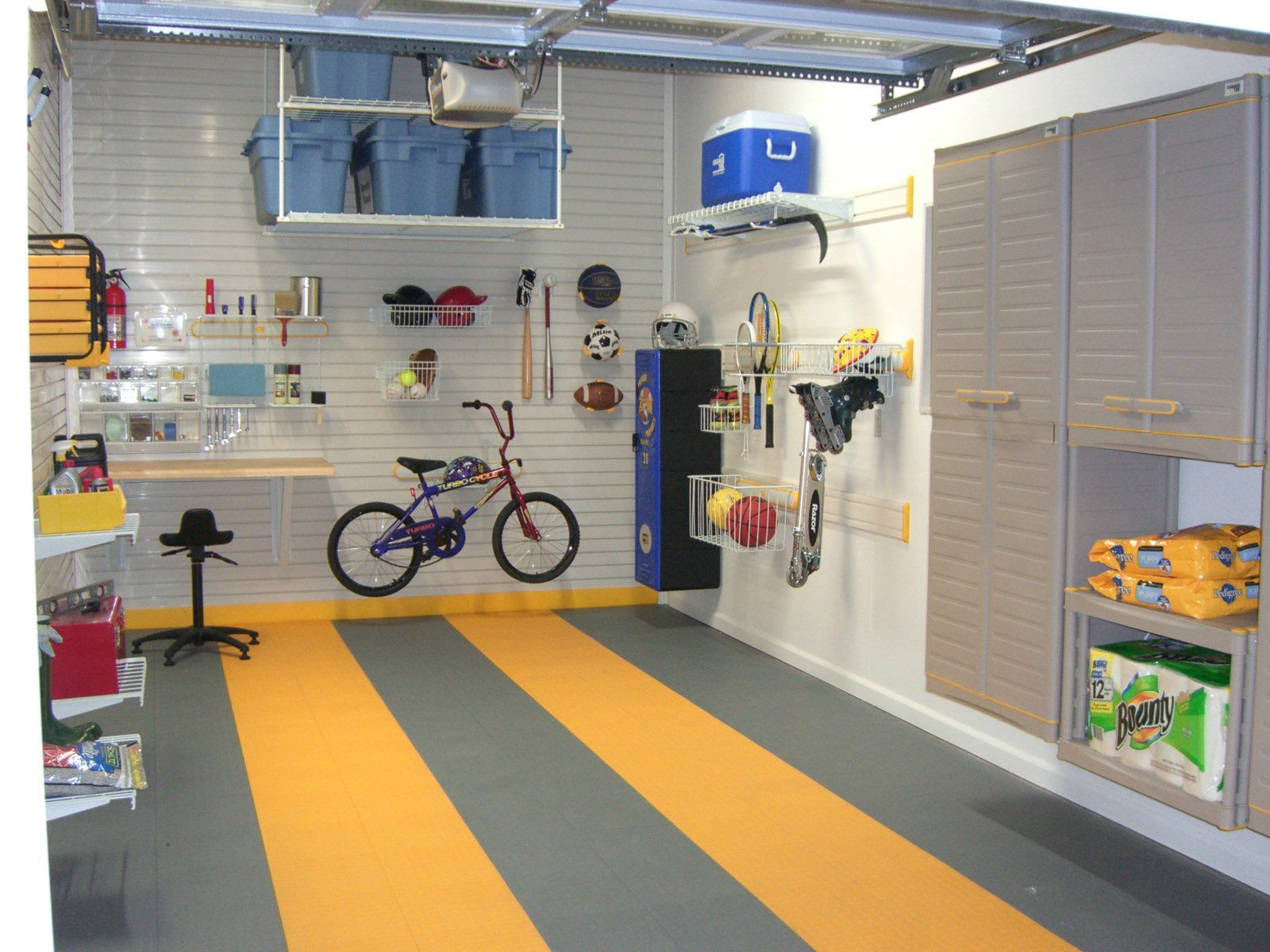 Small Garage Organization
 Even small garages can seem so large with the right