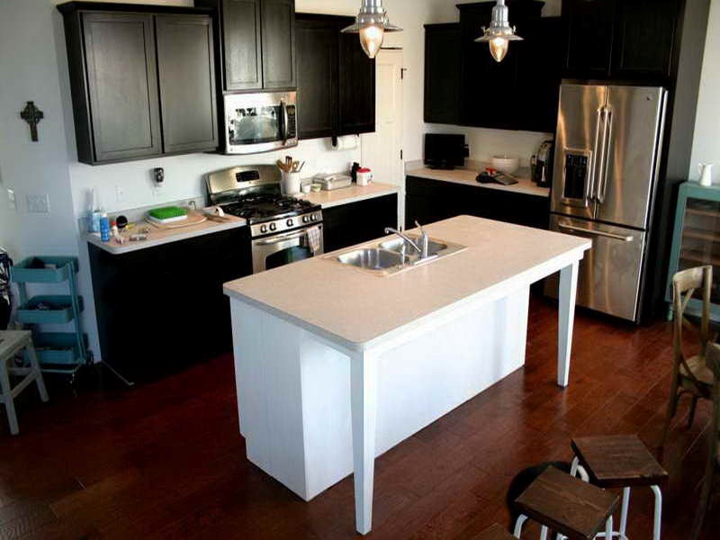 Small Kitchen Island With Sink
 The 7 Different Types of Kitchen Sinks
