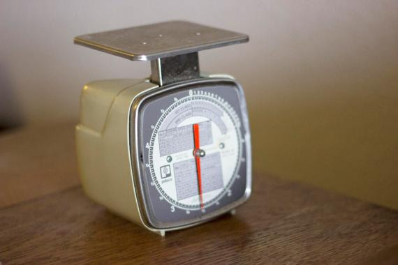 Small Kitchen Scales
 Small Vintage Green Kitchen Scale