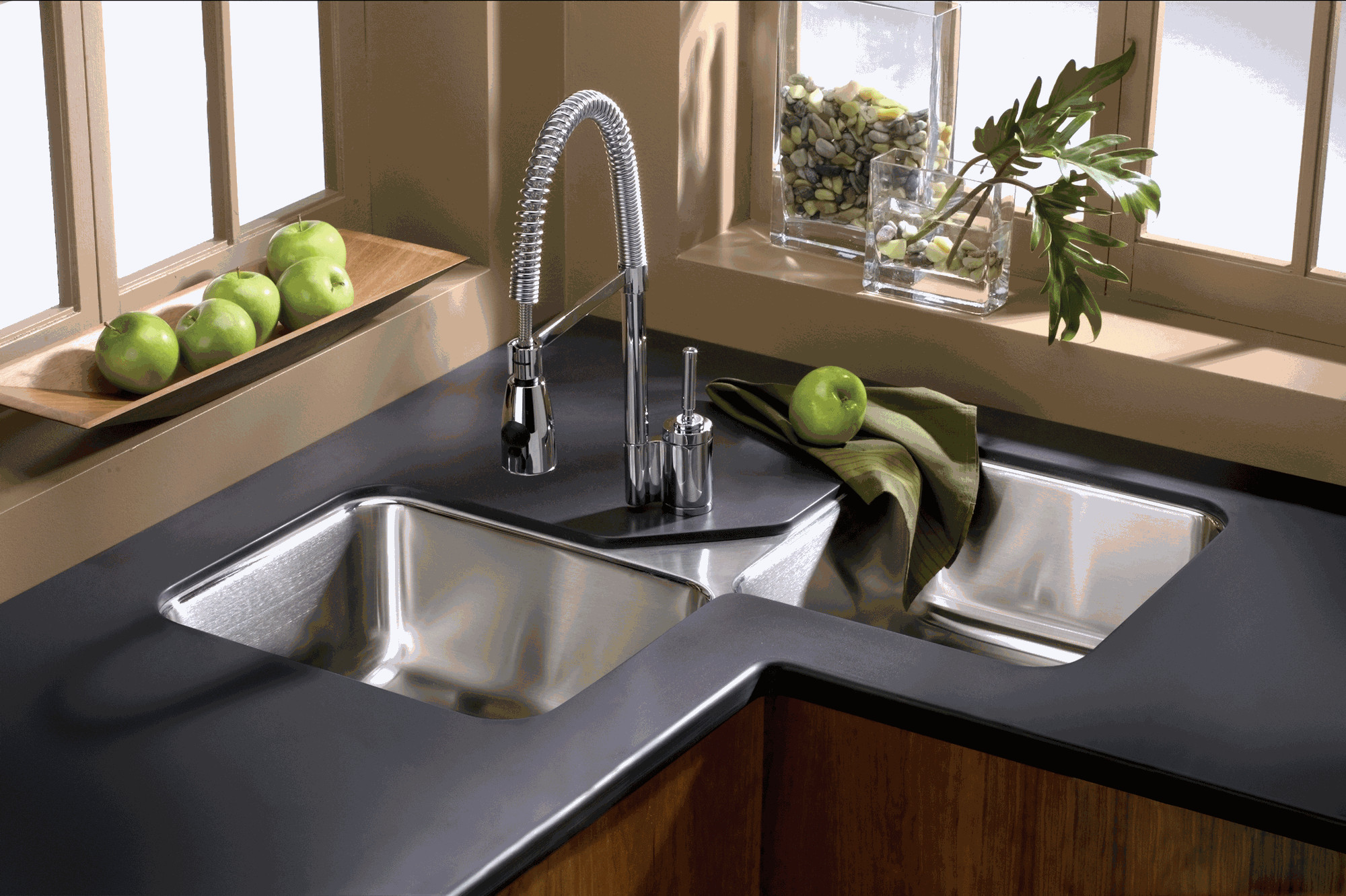 Small Kitchen Sink Ideas
 Design of Kitchen Sink – HomesFeed