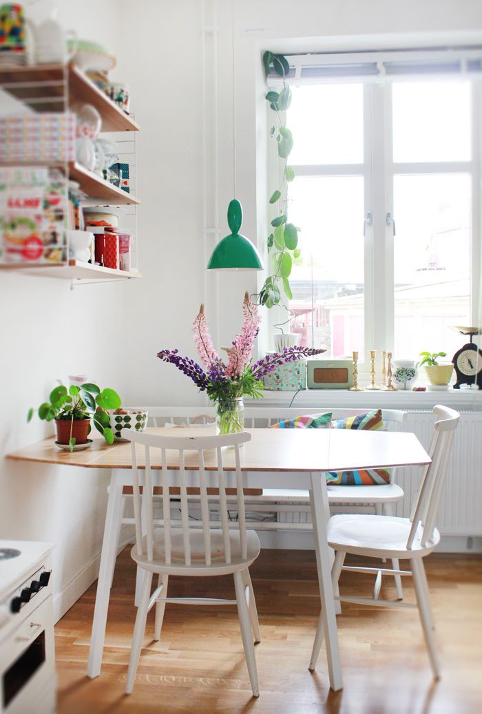 Small Kitchen Tables With Bench
 10 Stylish Table Eat In Small Kitchen Ideas Decoholic