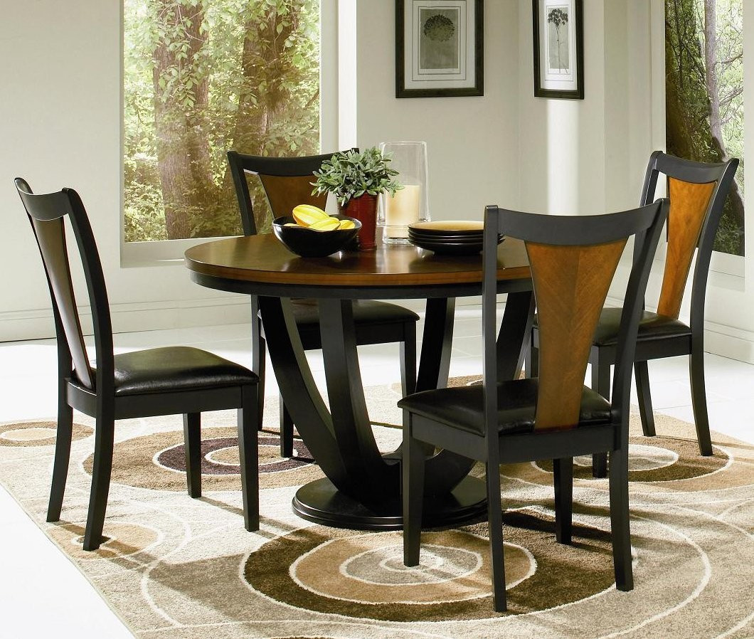 Small Round Kitchen Table Set
 Round Kitchen Table Set for 4 a plete Design for Small
