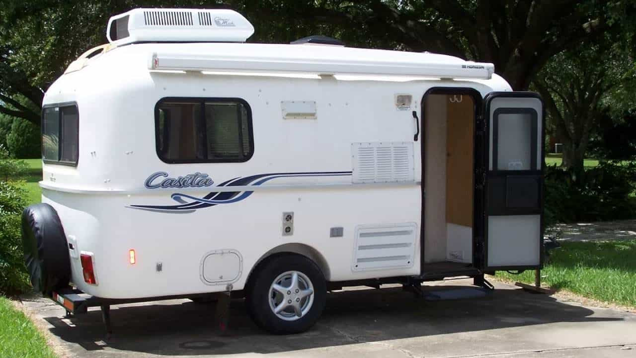Small Rv Trailers With Bathroom
 Small Campers With bathrooms Top 10 Options For The Best