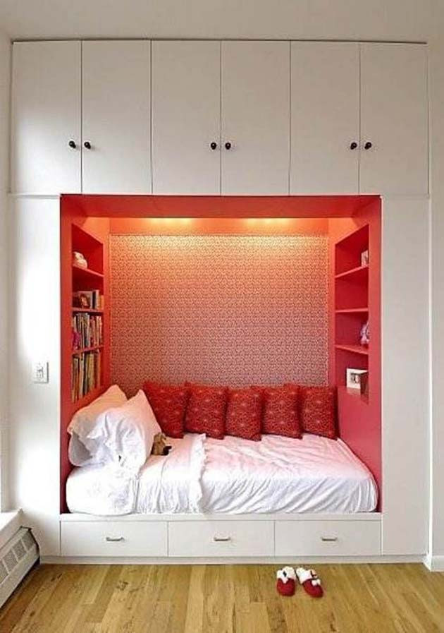 Small Space Bedroom Ideas
 31 Small Space Ideas to Maximize Your Tiny Bedroom