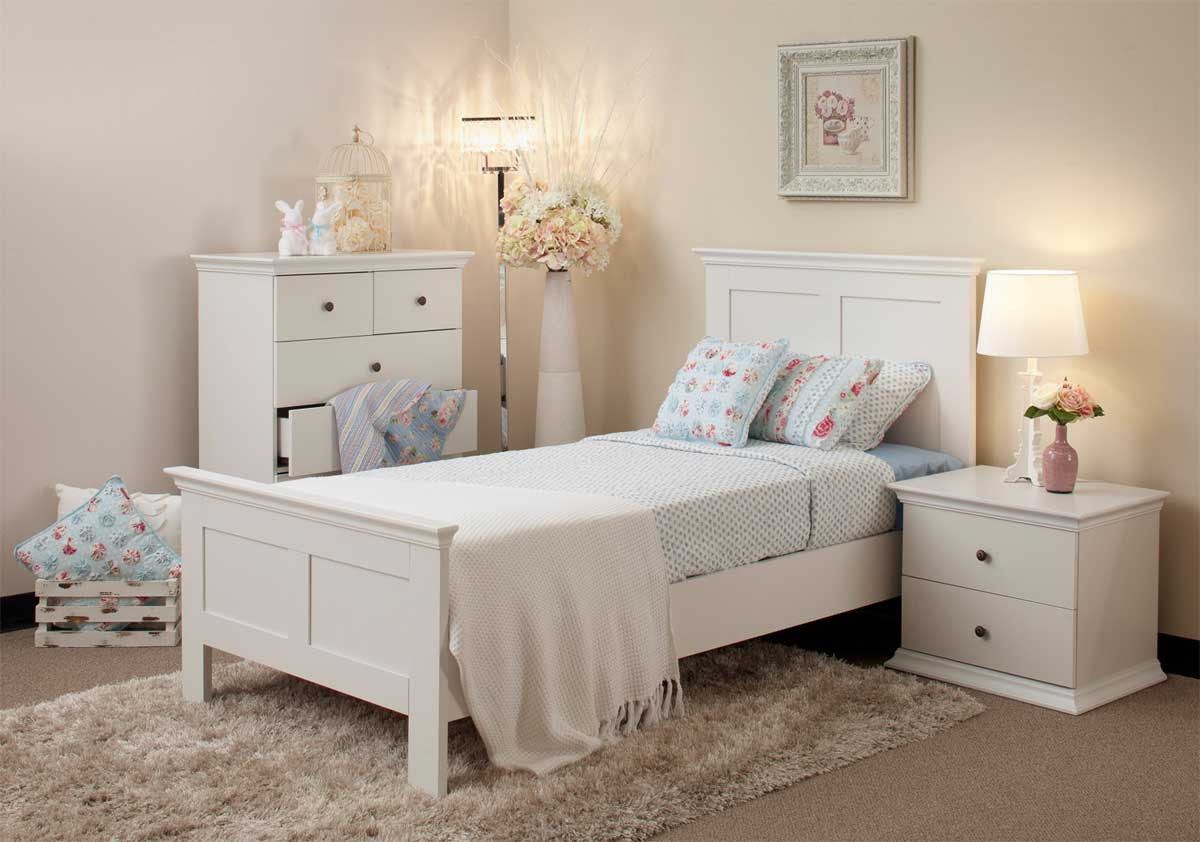Small White Bedroom Ideas
 White Bedroom Furniture for Modern Design Ideas Amaza Design
