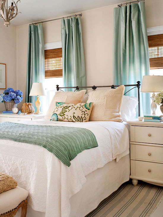 Soothing Paint Colors For Bedrooms
 Soothing Bedroom Color Schemes Setting for Four