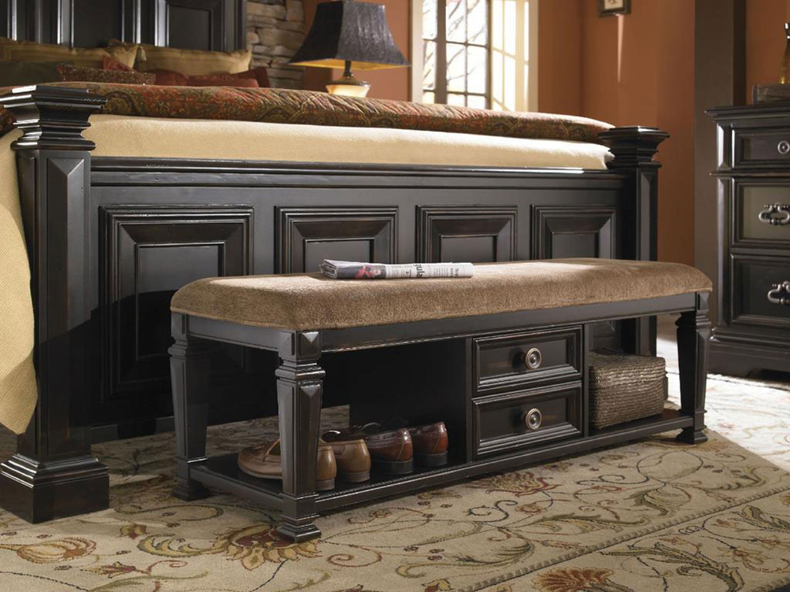 Storage Bed Benches
 Add an Extra Seating or Storage to Your Bedroom with an