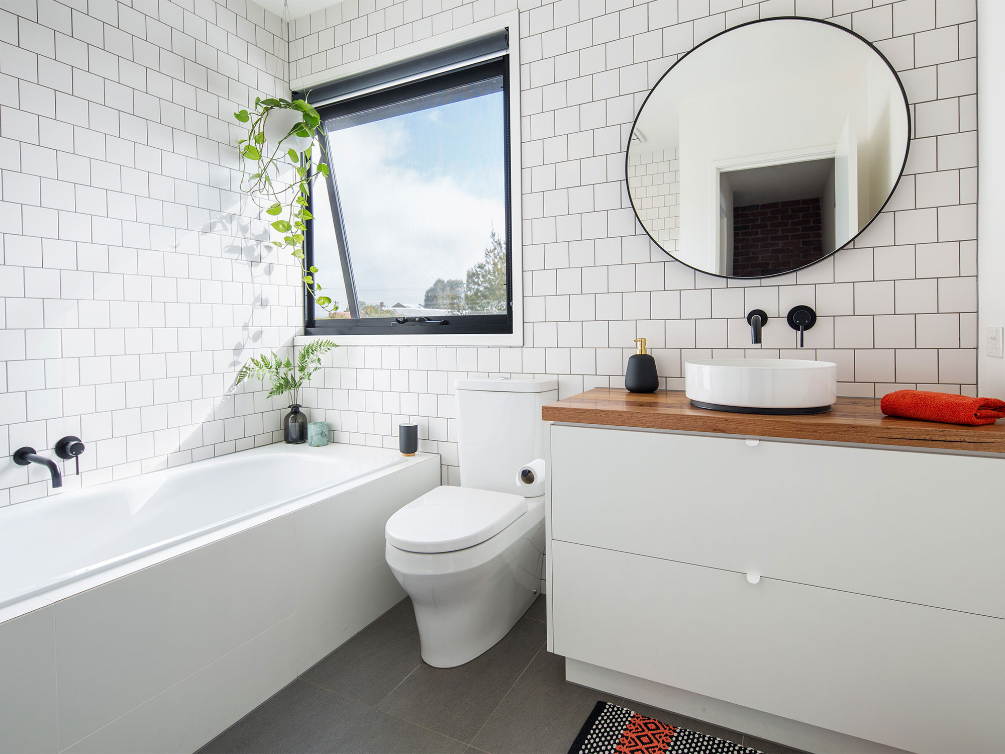 Subway Tile Bathroom
 5 Bathroom Feature Walls and How to Get the Look