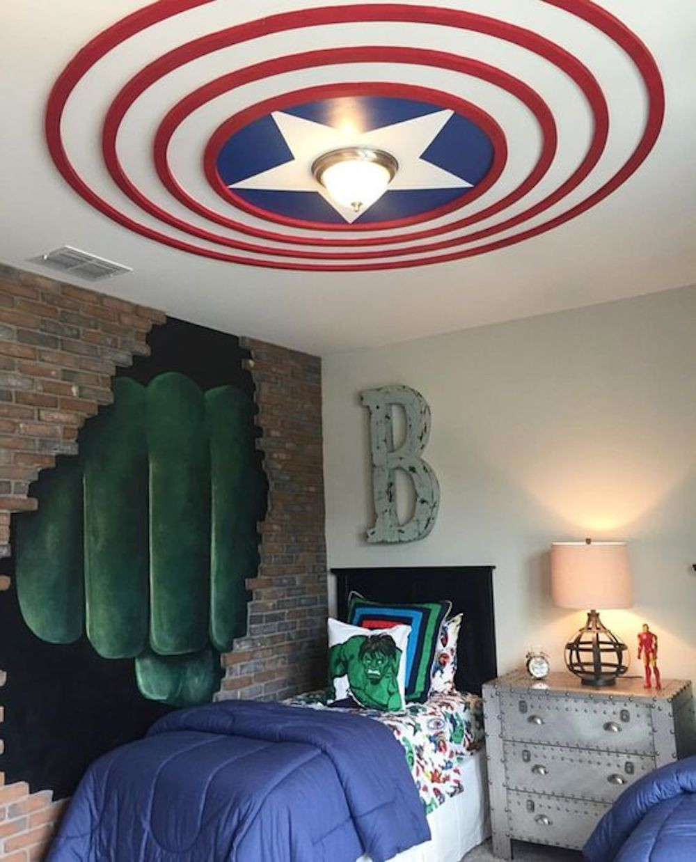 Superheroes Bedroom Decor Best Of 22 Spectacular Superhero Bedroom Ideas for Kids